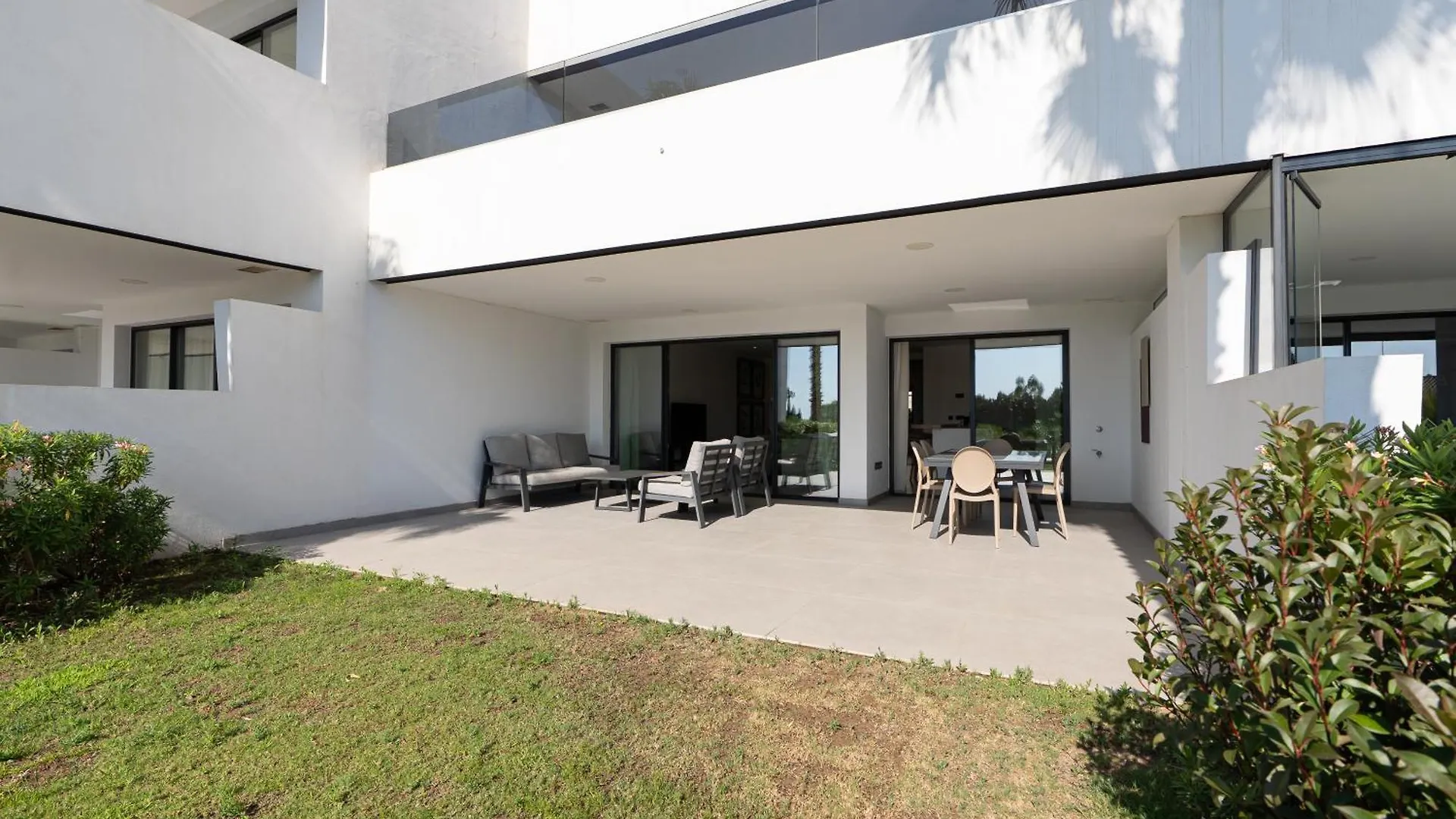 Estepona Holiday Hills 2*,  İspanya
