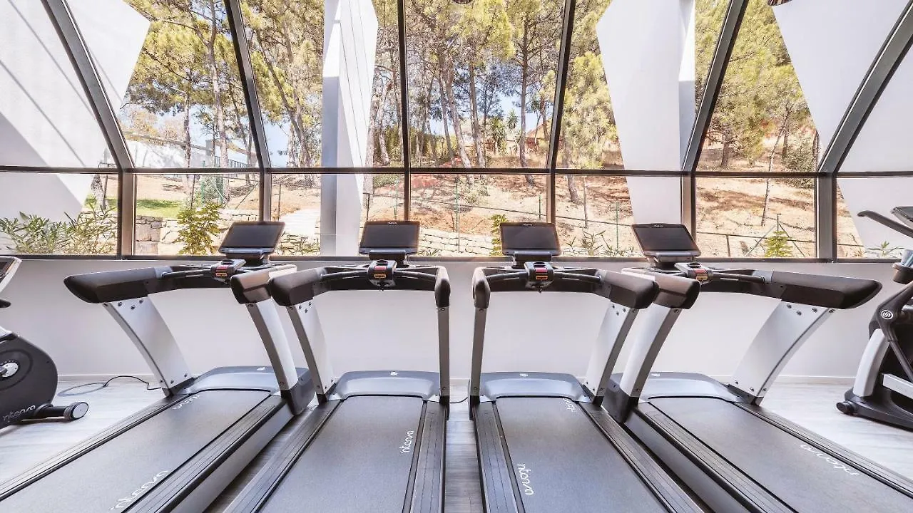 Aparthotel Estepona Holiday Hills